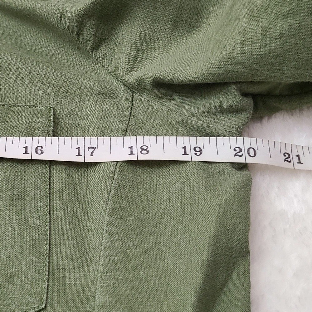 💥40% Off💥 Banana Republic army green button down long sleeve shirt - Picture 4 of 7